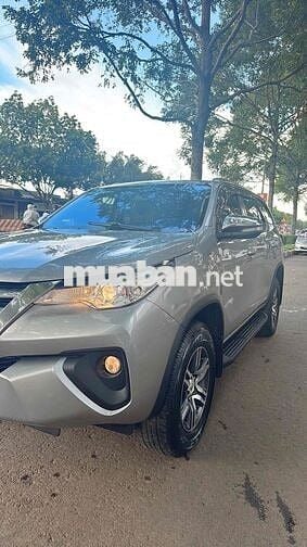 Toyota Fortuner 2017 2.4G 4x2 MT - 72000 km