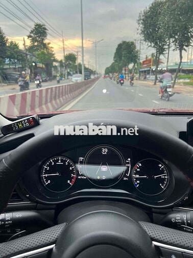 Mazda 3 2022 1.5L Sport Premium - 46000 km