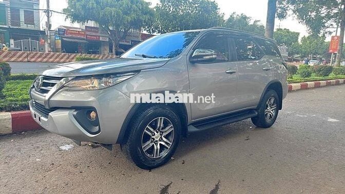 Toyota Fortuner 2017 2.4G 4x2 MT - 72000 km