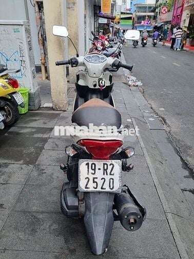 Yamaha nouvo 4