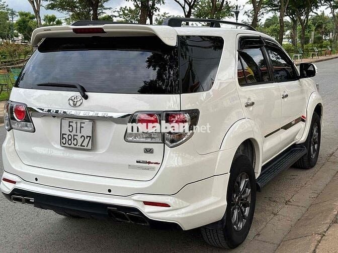Toyota Fortuner 2016 2.7V TRD 4x2 - 130000 km