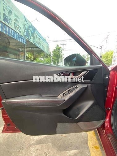 Mazda 3 2016 1.5 AT Hatchback - 450 Triệu