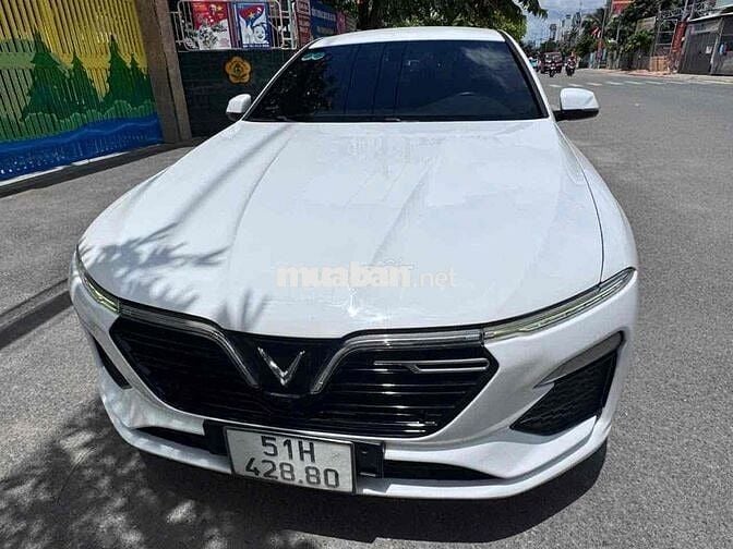 VinFast Lux A2.0 2020 A2.0 Tiêu chuẩn - 90000 km
