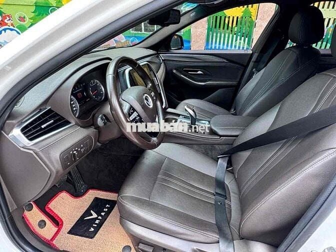 VinFast Lux A2.0 2020 A2.0 Tiêu chuẩn - 90000 km