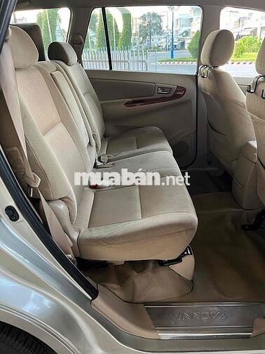 Toyota Innova 2008 G - 150000 km