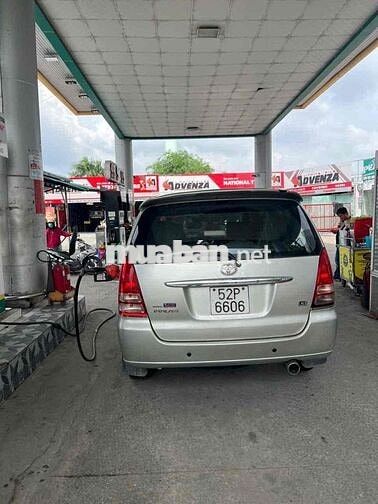 Toyota Innova 2008 G - 150000 km
