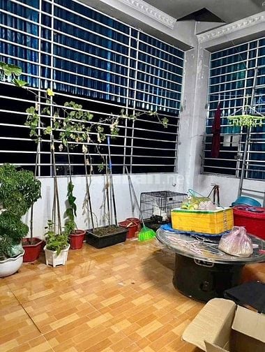 Giá rẻ bất ngờ , giảm tới 200tr nhà đường Đồng Xoài,Tân Bình, giá 2tỷ8