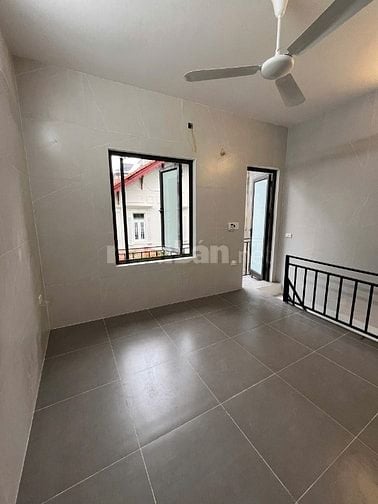 CHÍNH CHỦ CHO THUÊ NHÀ NGUYÊN CĂN MỚI TINH  - PHỐ TRẦN HƯNG ĐẠO