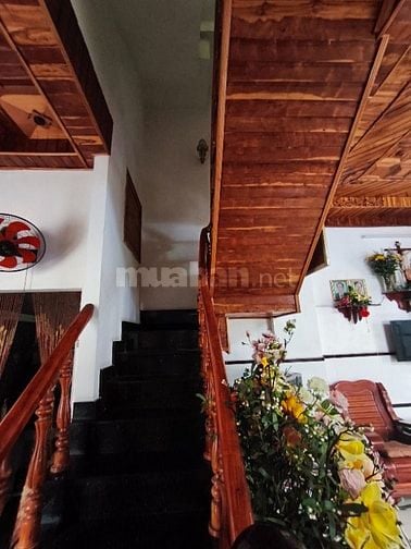 NHÀ Ở ĐẸP ỐP GỖ 2 MẶT TIỀN HẺM KHU VỰC TÂN PHÚ (có thương lượng)