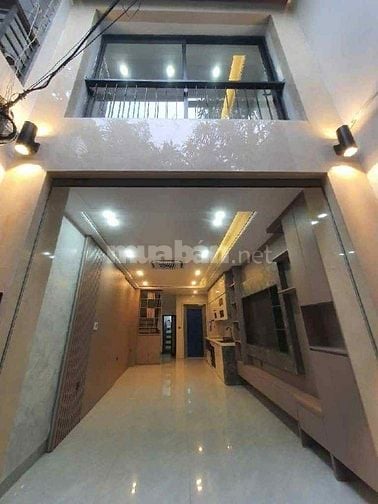 NHÀ MỚI PHỐ NGỌC LÂM - 7TẦNG THANG MÁY - CHỦ TỰ XÂY - NGÕ NÔNG THOÁNG