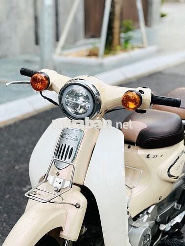Honda Cub 50cc ĐÈN LED BIỂN HÀ NỘI CHÍNH CHỦ
