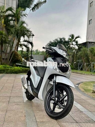 SH150i (sm 1058) Trắng Đen Sporty đk 2011 BS 12136