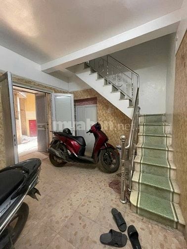 🔥🔥🔥Chỉ 5.49 T.Ỷ có ngay nhà 3 tầng rộng 42M²- Sổ đỏ cất két