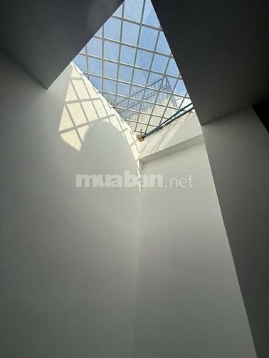 Tân Phú - Nhà 3 tầng 65m2 - ngang hơn 4m gần AEON Tân Phú - 5,6 tỷ 