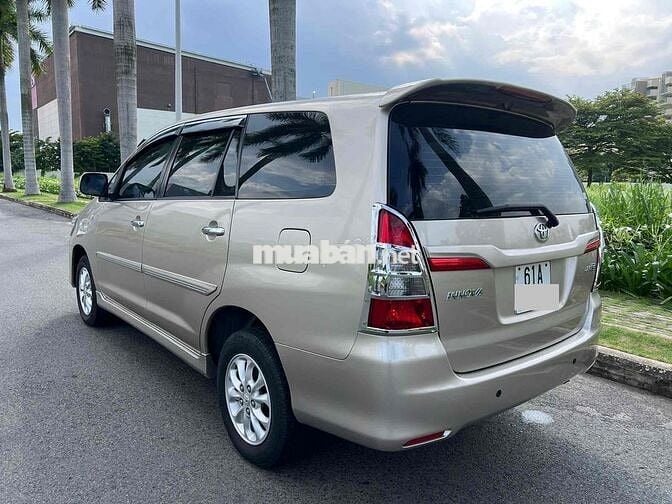 Toyota Innova 2014 E 2.0L MT Số Sàn Xe 1 chủ xài
