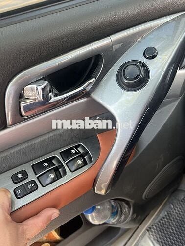 Ssangyong Stavic 2009  - 170000 km