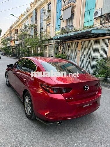 Mazda 3 1.5L Deluxe 2022