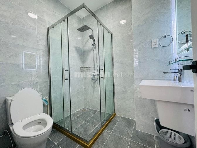 Căn hộ cao cấp, full nội thất cho thuê