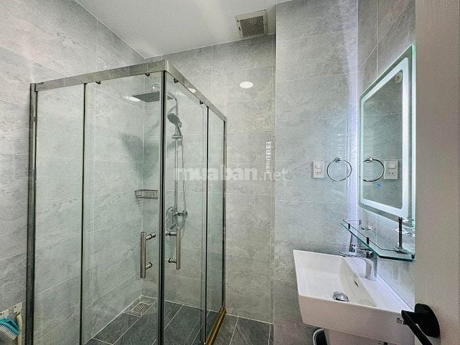 Căn hộ cao cấp, full nội thất cho thuê