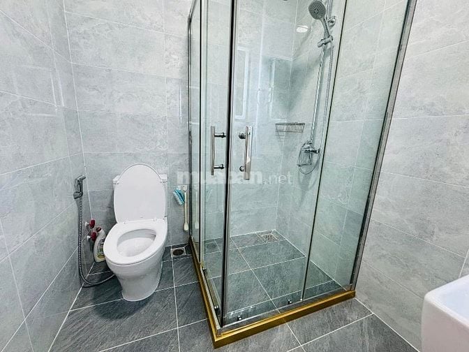Căn hộ cao cấp, full nội thất cho thuê