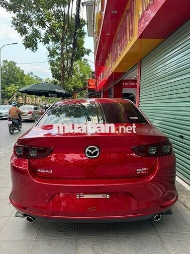 Mazda 3 1.5L Deluxe 2022