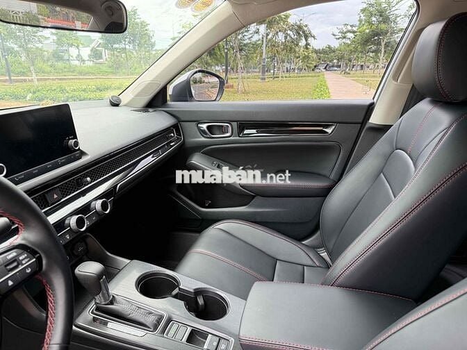 Bán xe Civic 2022 rất đẹp và mới