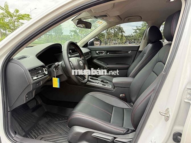 Bán xe Civic 2022 rất đẹp và mới