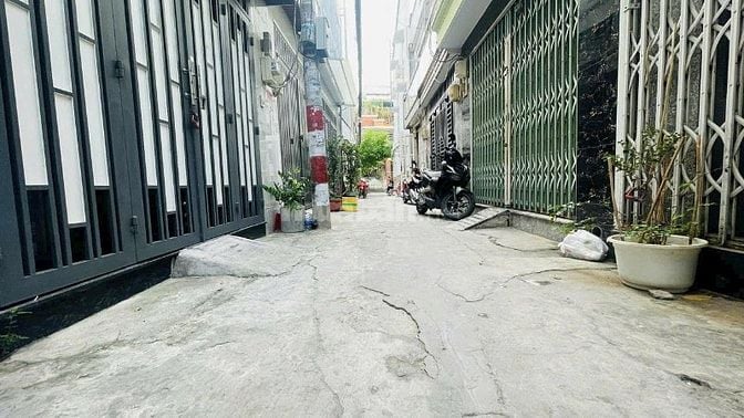 Nhà 3 Lầu tuyệt đẹp Cao cấp hẻm Phan Huy Ích, P12, Q.Gò Vấp.