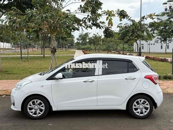 Bán xe Huyndai i10 số sàn HB rất đẹp