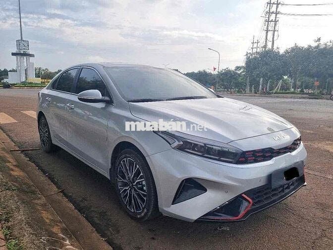Kia K3 2022 1.6 Premium - 10000km cam kết odochuan