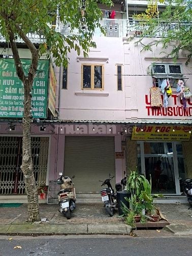 Cho thuê nhà mặt tiền đường 32 – Khu kinh doanh sầm uất