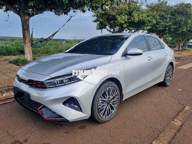 Kia K3 2022 1.6 Premium - 10000km cam kết odochuan