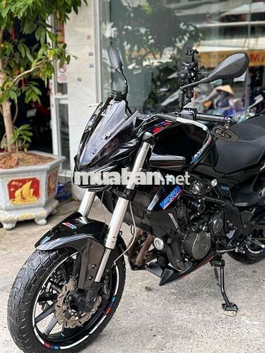 Cần bán Benelli BN302 2018 Biển SG 9 chủ Xe đẹp