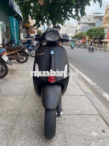 Vespa Sprint 125-2023 ABS biển thành phố