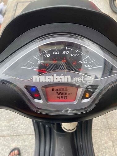Vespa Sprint 125-2023 ABS biển thành phố