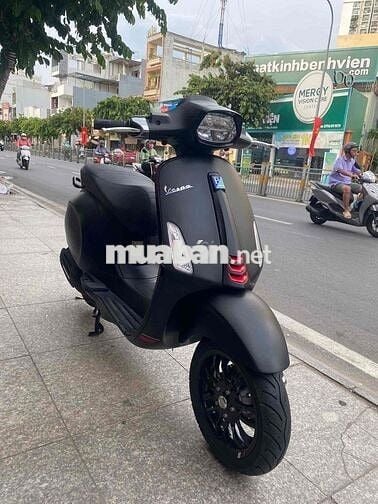 Vespa Sprint 125-2023 ABS biển thành phố