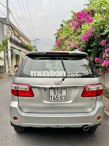 2010 2.7V 4x4 AT - 106000 km