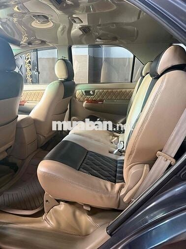 Toyota Fortuner 2012 - 160000 km