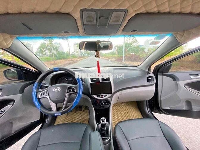 Hyundai Accent 2015 1.4 MT - 120000 km