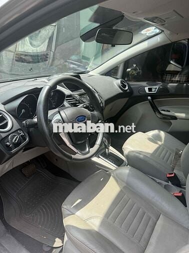 Ford Fiesta 2015 1.5 AT Titanium - 88000 km