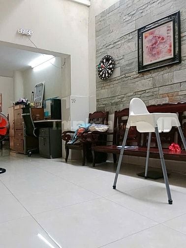 Nhà mặt tiền Trần Bá Giao 111m2 nở hậu 6.3m view góc TL tiện xây 8.9tỷ
