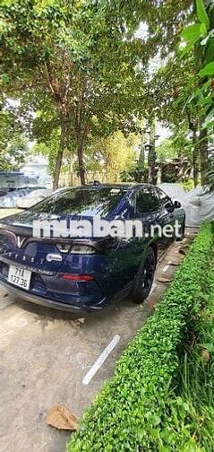VinFast Lux A2.0 2022 A2.0 Tiêu chuẩn - 33000 km