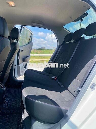 Hyundai Grand i10 2019 Grand 1.2 AT - 58000 km