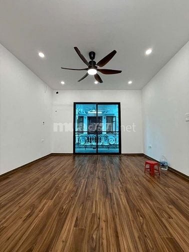 Chính chủ bán nhà ngõ 381 Nguyễn Khang, Cầu Giấy