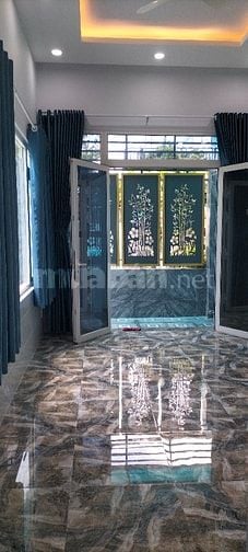 bán nhà chính chủ DT: 8x16m khu Hoàng Hoa Nguyễn Bình