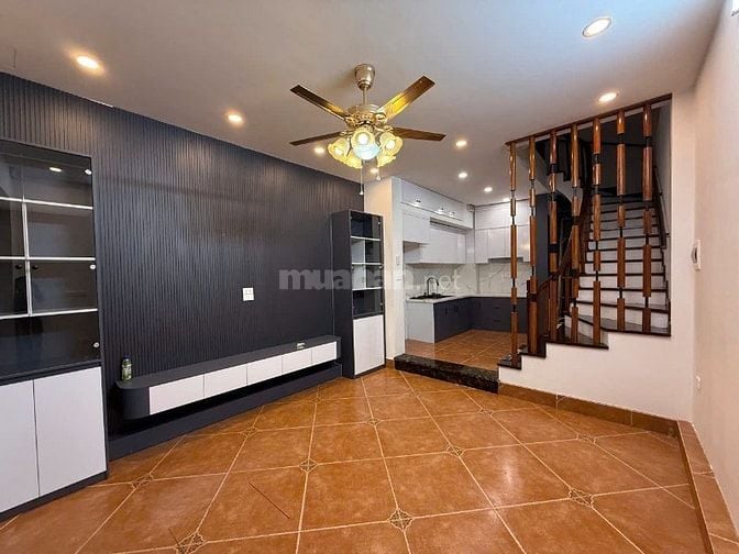 Chính chủ bán nhà ngõ 381 Nguyễn Khang, Cầu Giấy