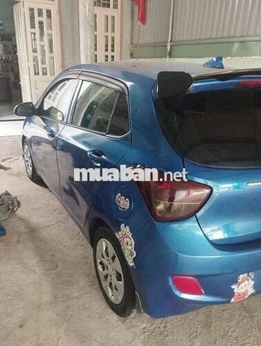 Xe i10 Đời 2016. Gia Đình Đang Sử Dụng Hằng Ngày.