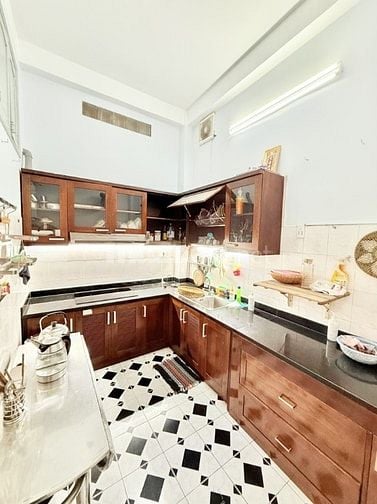 NHÀ MỚI ĐẸP – HẺM Ô TÔ – TRUNG TÂM QUẬN 1  Cư xá Nguyễn Cảnh Chân