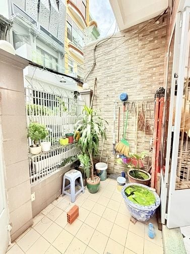 NHÀ MỚI ĐẸP – HẺM Ô TÔ – TRUNG TÂM QUẬN 1  Cư xá Nguyễn Cảnh Chân