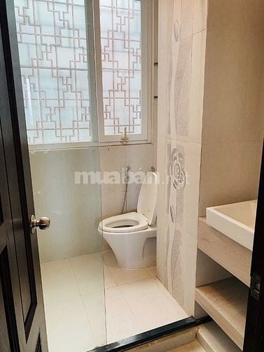 Cho thuê căn hộ lô A 590 cmt8, đầy đủ nội thất, giao ngay